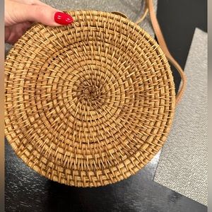 Like new rattan bag